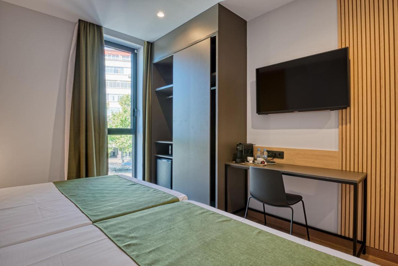Dwo Colours Alcala Hotel Madrid Bagian luar foto
